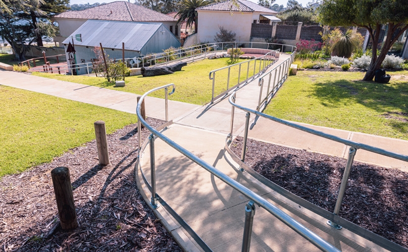 Handrails in Healthcare: Balancing Aesthetics, Safety, and Hygiene for Better Accessibility